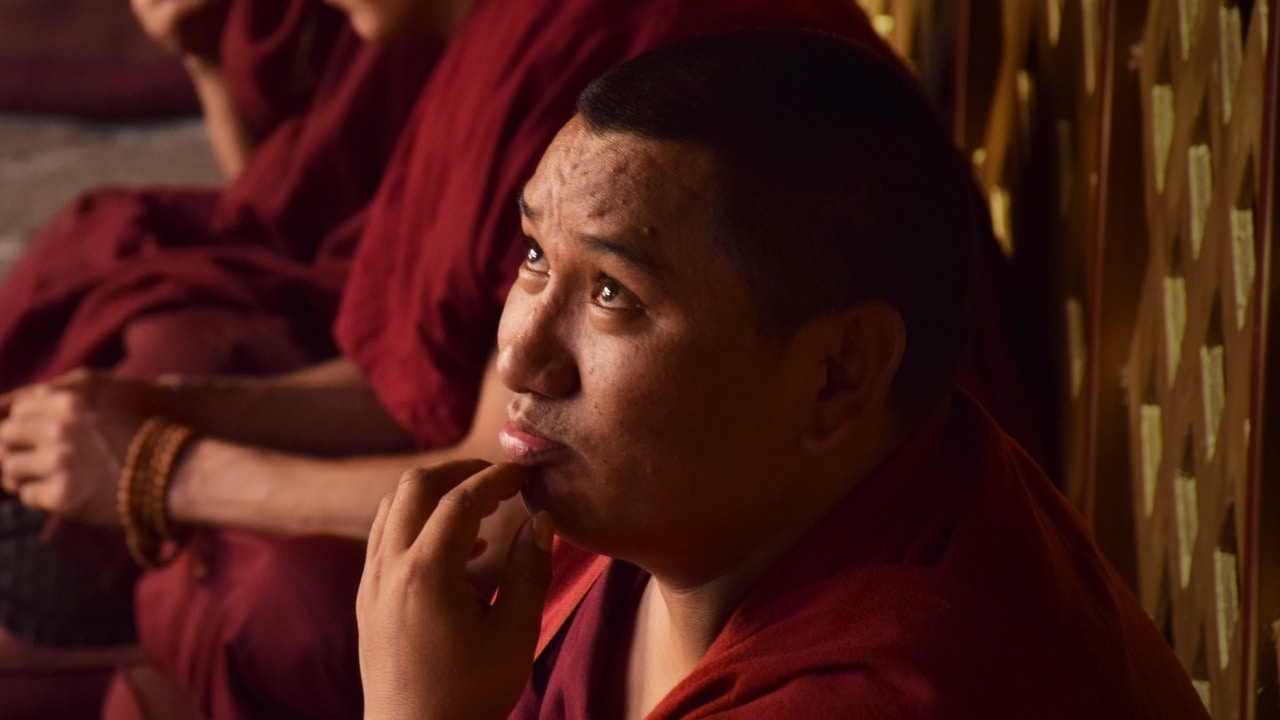 Mantras sacrés et techniques de massages de la tradition tibétaine